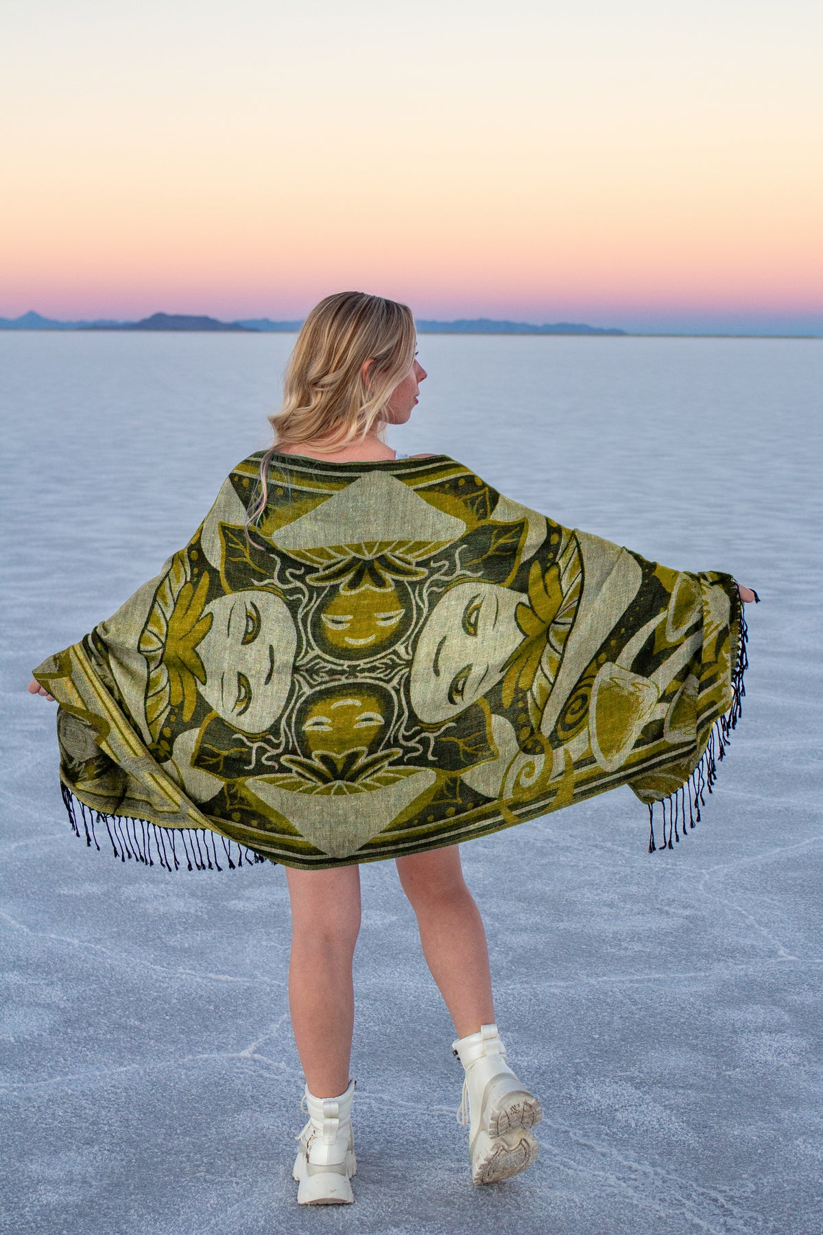 Trippy Mushroom Pashmina Shawl, Reversible